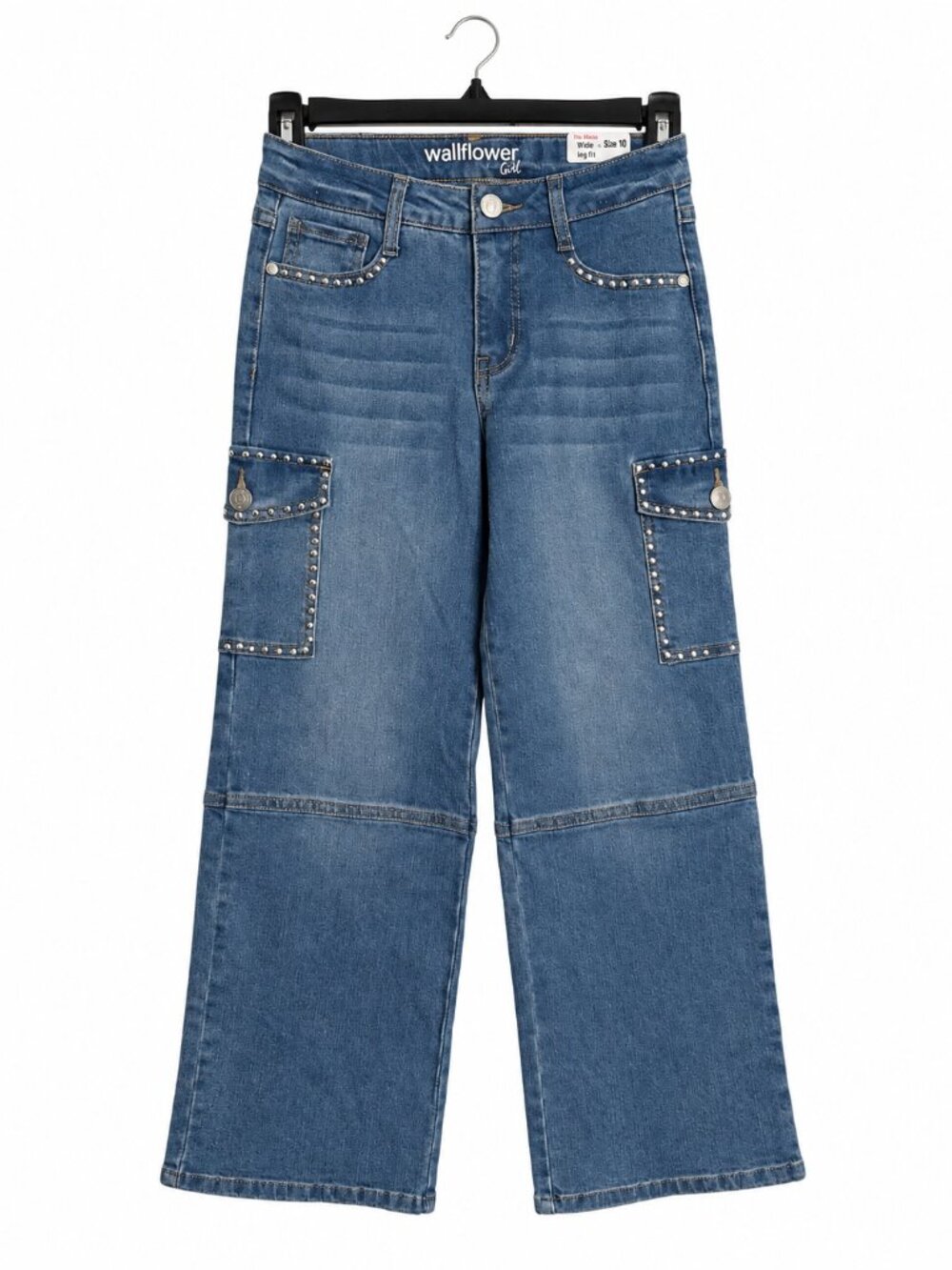 Brand new Wallflower Girl “The Alexis” wide leg cargo jeans, girls size 10.